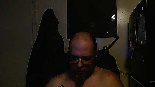 KrazyLegz online show from November 2025 08:53:02 AM