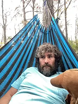 Snapshot of bigJohnson223 chatting on December 2024 08:40:02 PM bigJohnson223 online show from December 2024 08:40:02 PM