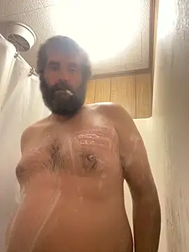 Snapshot of bigJohnson223 chatting on October 2025 04:46:02 AM bigJohnson223 online show from October 2025 04:46:02 AM