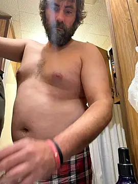 Snapshot of bigJohnson223 chatting on December 2025 08:01:01 AM bigJohnson223 online show from December 2025 08:01:01 AM