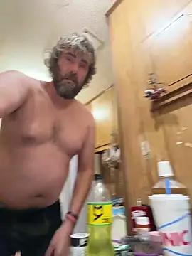 Snapshot of bigJohnson223 chatting on December 2025 04:42:02 AM bigJohnson223 online show from December 2025 04:42:02 AM