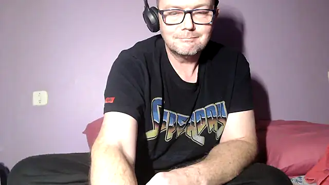 Snapshot of hairy_orbite chatting on December 2025 08:24:02 PM hairy orbite online show from December 2025 08:24:02 PM