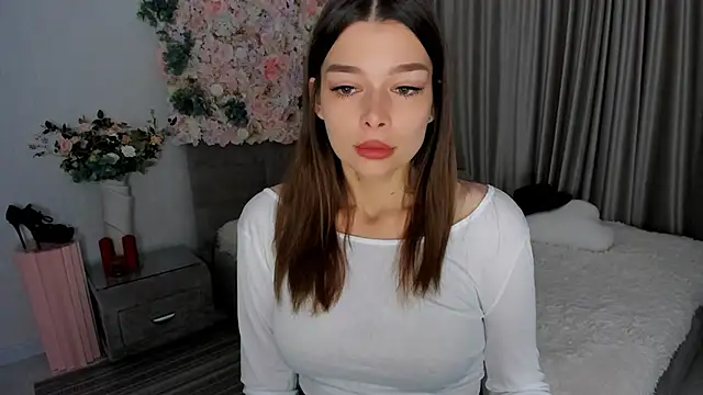 Snapshot of ContinentOfTranquility chatting on October 2025 01:11:01 AM ContinentOfTranquility online show from October 2025 01:11:01 AM