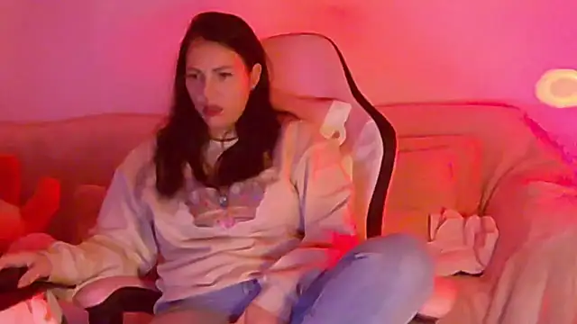 ReiyaRey online show from December 2025 09:22:02 PM