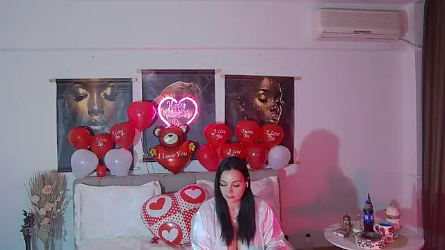 ReiyaRey online show from February 2026 11:56:01 PM