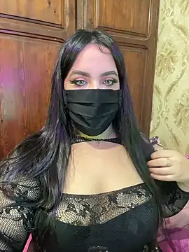 Snapshot of AMBER_SEXY99 chatting on December 2024 02:57:02 AM AMBER SEXY99 online show from December 2024 02:57:02 AM