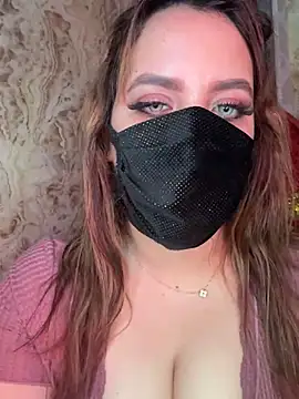 Snapshot of AMBER_SEXY99 chatting on December 2025 03:04:02 AM AMBER SEXY99 online show from December 2025 03:04:02 AM