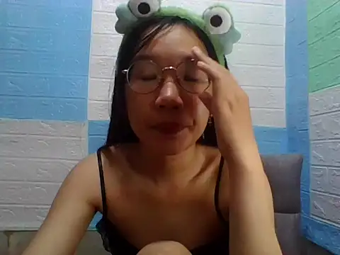 Nanoko online show from September 2025 11:04:02 AM