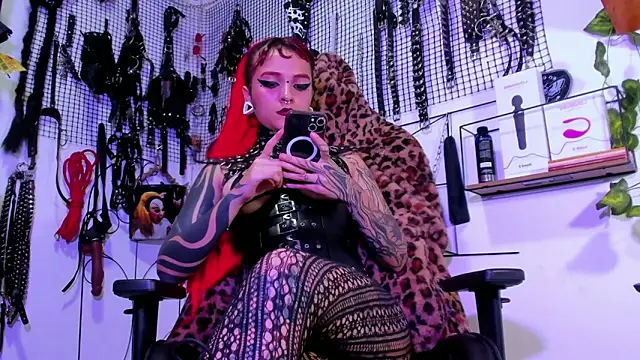 Agatha BDSM online show from January 2025 04:27:02 PM