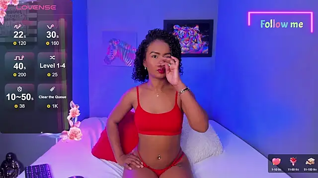 EmmaSmith06 online show from December 2024 05:15:02 PM