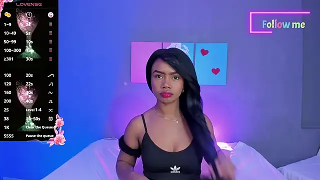 EmmaSmith06 online show from February 2025 05:10:02 PM