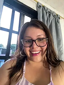 Snapshot of solecito_22 chatting on January 2025 10:54:01 PM solecito 22 online show from January 2025 10:54:01 PM