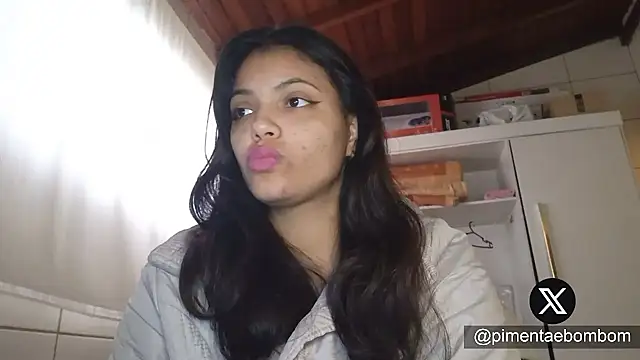 bombomepimenta online show from September 2025 11:32:01 AM