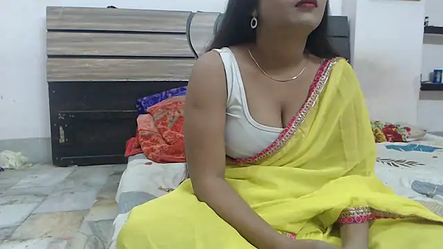 Snapshot of wildbabes chatting on November 2025 06:18:01 PM wildbabes online show from November 2025 06:18:01 PM