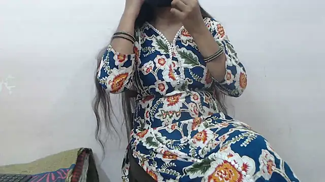 Snapshot of wildbabes chatting on December 2025 08:03:02 PM wildbabes online show from December 2025 08:03:02 PM