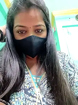 Monalisa Singh online show from October 2025 05:32:02 PM