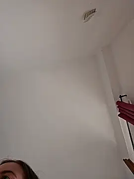 Snapshot of licoricepizza chatting on September 2025 03:11:01 PM licoricepizza online show from September 2025 03:11:01 PM