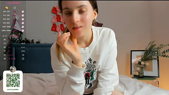 Snapshot of DonnaBurkee chatting on January 2025 07:10:01 PM DonnaBurkee online show from January 2025 07:10:01 PM