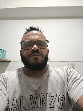 morenorj17 online show from July 2026 09:02:01 AM