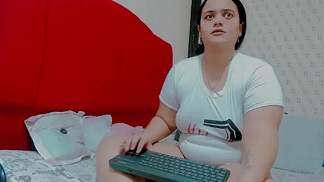 brunnette hot online show from January 2025 11:03:01 AM