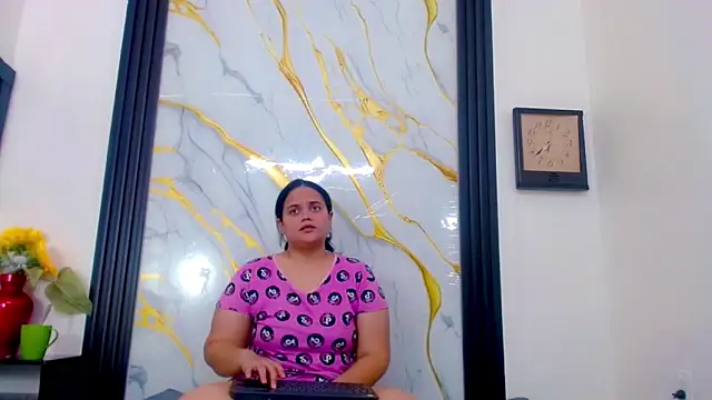 brunnette hot online show from May 2026 11:26:01 AM