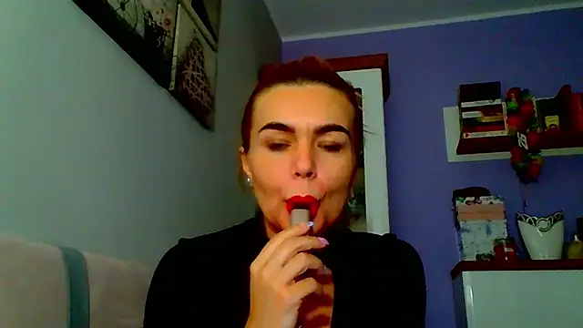 Snapshot of DESIREjenny chatting on December 2024 09:01:02 AM DESIREjenny online show from December 2024 09:01:02 AM