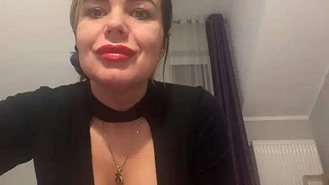 Snapshot of DESIREjenny chatting on March 2025 08:53:02 AM DESIREjenny online show from March 2025 08:53:02 AM