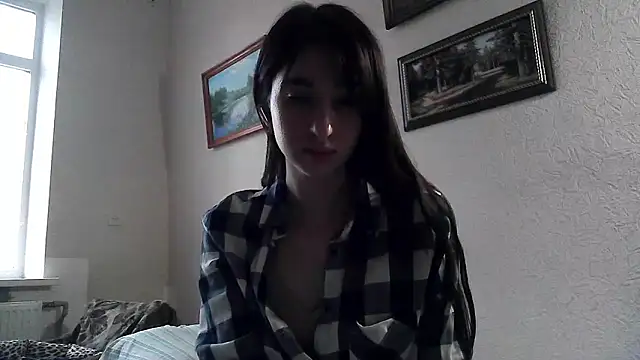 ElizaSwon online show from April 2026 03:51:01 PM