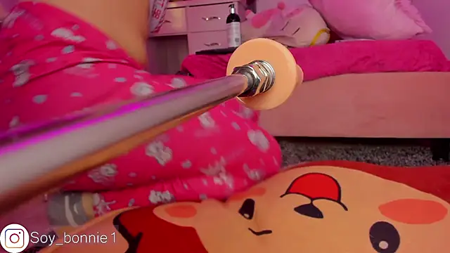 bonnie moon online show from January 2025 04:52:01 AM