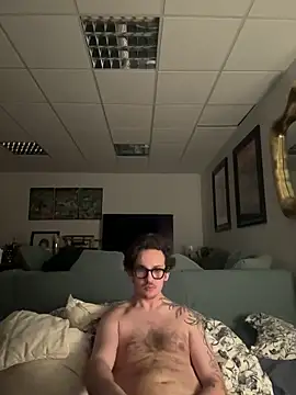 Snapshot of hardmecl chatting on February 2025 06:41:02 PM hardmecl online show from February 2025 06:41:02 PM