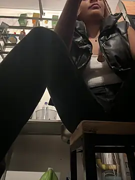 Snapshot of pamell_col chatting on December 2024 11:36:02 PM pamell col online show from December 2024 11:36:02 PM