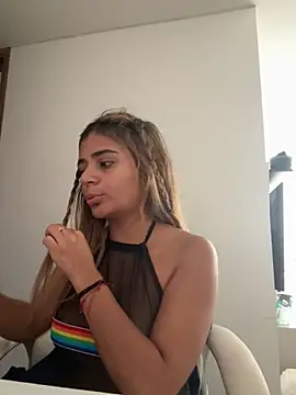 Snapshot of pamell_col chatting on October 2025 04:02:01 PM pamell col online show from October 2025 04:02:01 PM