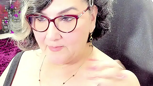 cataleya mom online show from May 2026 02:52:01 AM