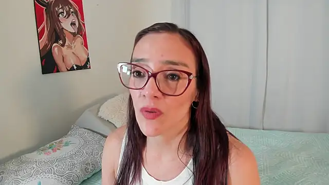 Jessica Herrera  online show from September 2025 10:43:02 PM