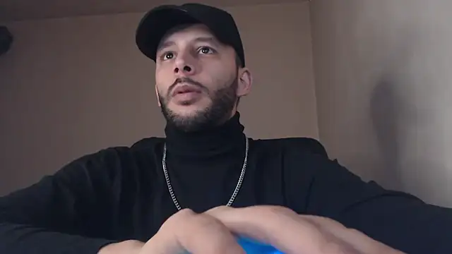 henryaxe online show from September 2025 11:19:02 PM