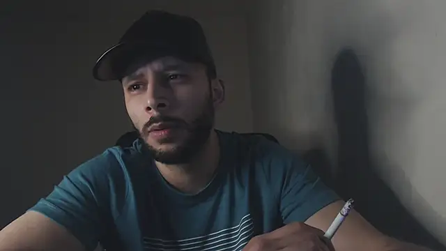 henryaxe online show from October 2025 03:20:01 AM