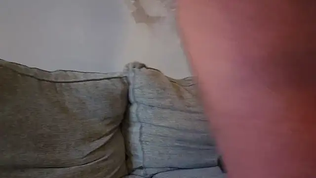 Snapshot of phranof_ chatting on April 2026 03:16:01 PM phranof online show from April 2026 03:16:01 PM