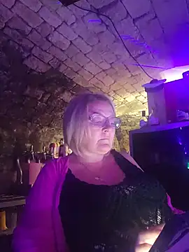 lady charlyne online show from July 2026 07:45:01 PM