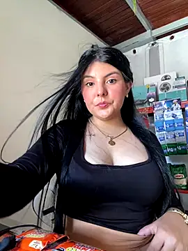 bella isabela online show from September 2025 07:24:02 PM