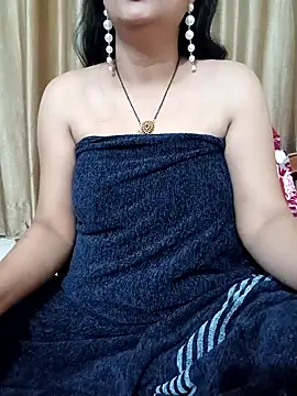 Priya Boudi online show from February 2025 07:44:02 PM