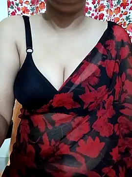 Snapshot of Priya_Boudi chatting on April 2026 06:14:02 PM Priya Boudi online show from April 2026 06:14:02 PM