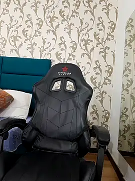 Michael magno online show from March 2026 10:28:01 PM