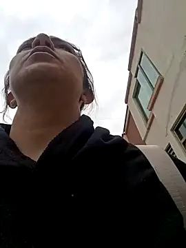 Chantal hott online show from September 2025 12:49:02 PM