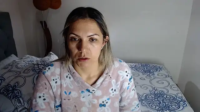 Chantal hott online show from June 2026 10:27:02 AM