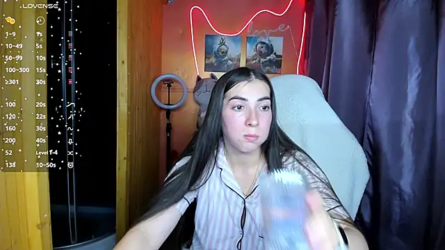 Snapshot of Fiery_Brunette_ chatting on September 2025 10:59:02 AM Fiery Brunette online show from September 2025 10:59:02 AM