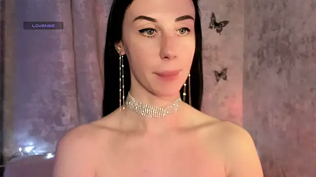 elena addiction online show from June 2026 05:24:02 PM