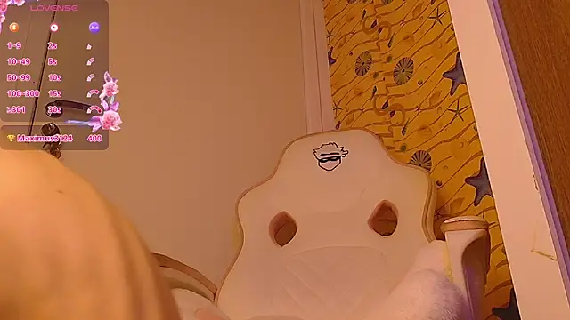 Snapshot of Sydney_Swan chatting on January 2025 05:31:01 AM Sydney Swan online show from January 2025 05:31:01 AM