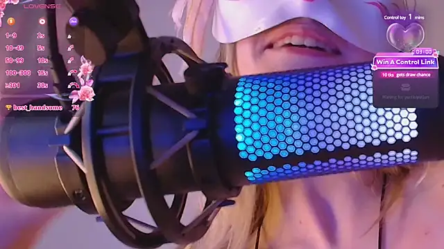 Snapshot of Sydney_Swan chatting on February 2025 01:33:01 AM Sydney Swan online show from February 2025 01:33:01 AM