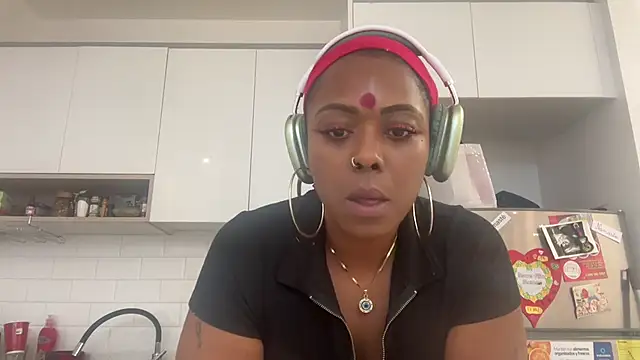 ChocolateCakeQueen online show from January 2025 11:14:02 PM