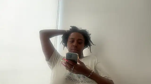 ChocolateCakeQueen online show from January 2026 07:39:01 PM